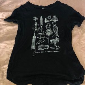 Old Navy Everywear Travel shirt
